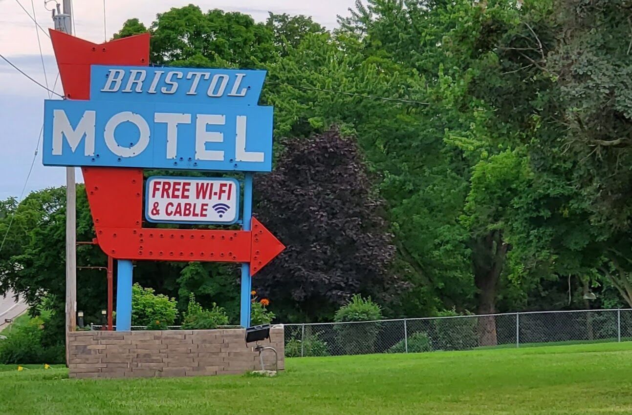 BRISTOL MOTEL